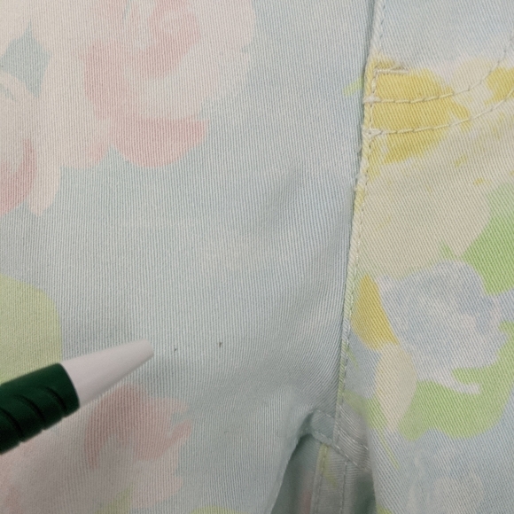 J Jill Authentic Fit Crop Pants Pastel Floral 8 - Picture 4 of 9